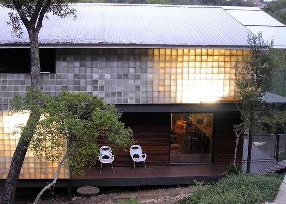 exterior-recycled-glass-blocks-bercy-chen-studio-img~3171981c0cc5d01c_4-4590-1-4bdfc2f